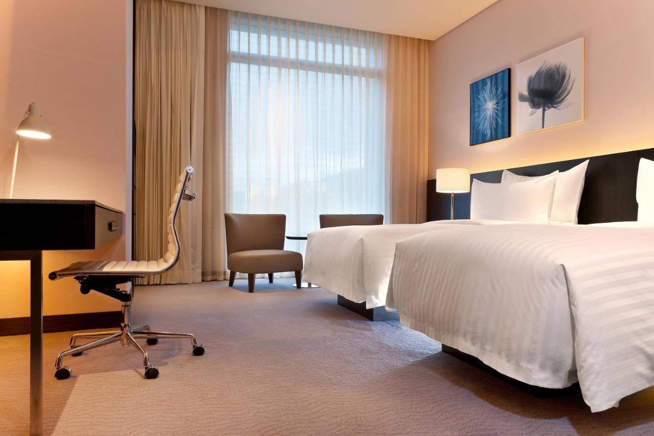 Le Meridien Taipei Exterior photo